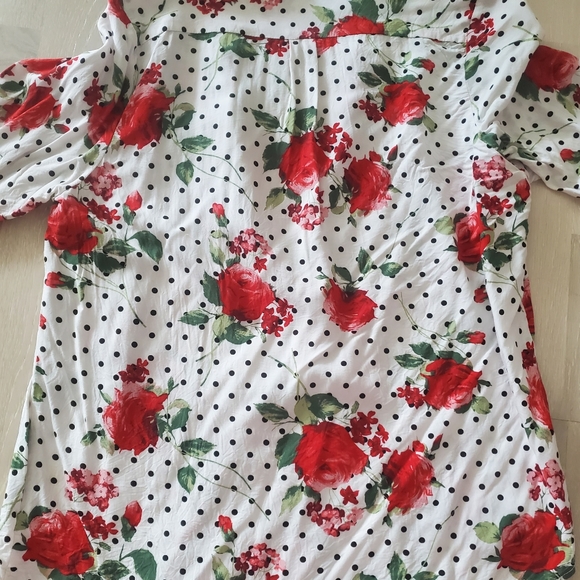 Retro Inspired Floral 🌹 Polkadot 3/4 Sleeve Top - Picture 6 of 6